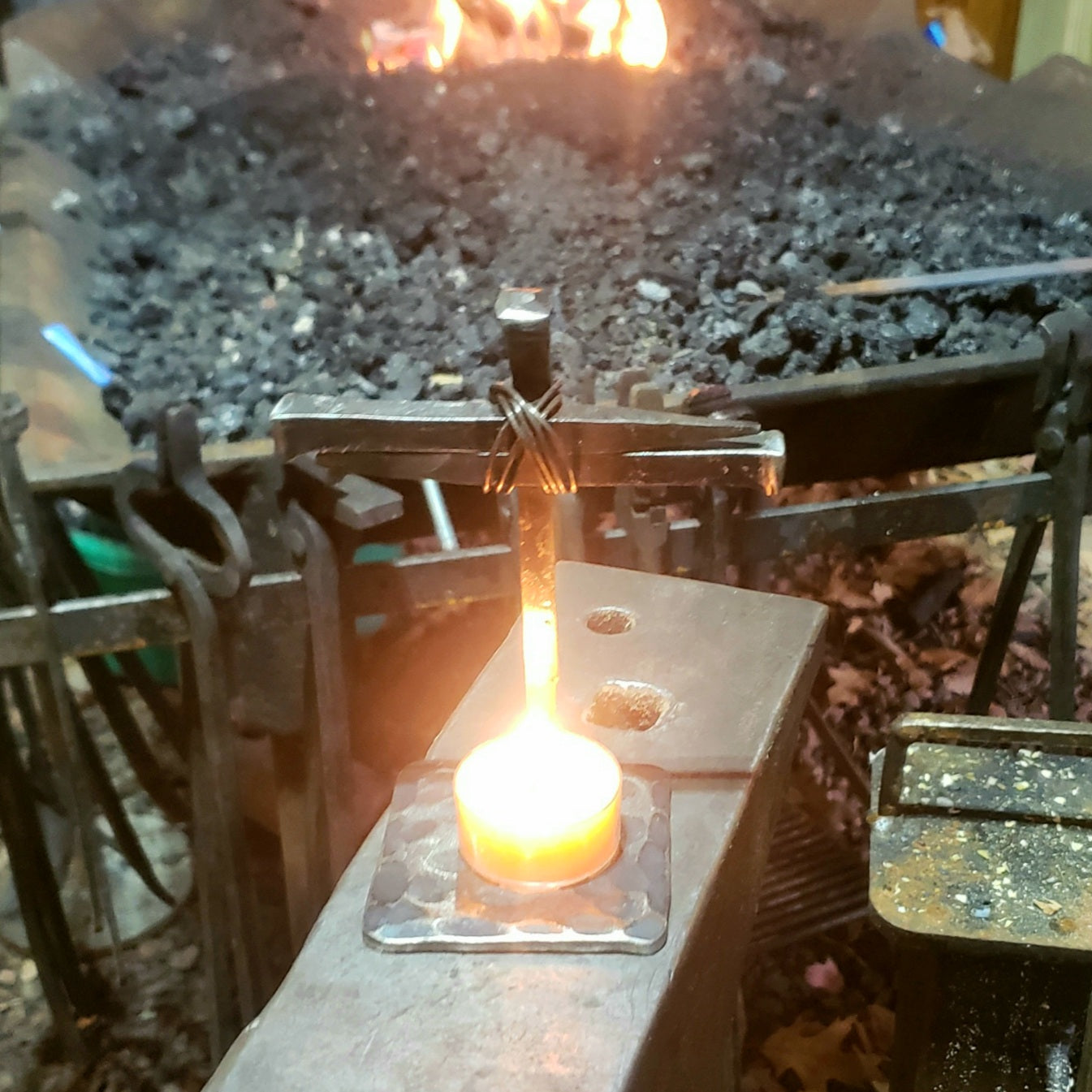 Devotional candle holder cross